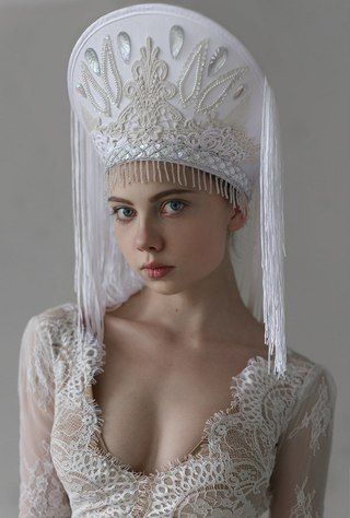 Невероятные кокошники русских красавиц