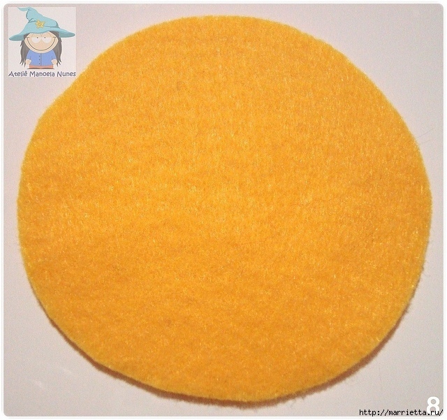 Подушка с объёмным цветком