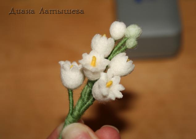 Восхитительные ландыши: шерстяная акварель Восхитительные ландыши: шерстяная акварель