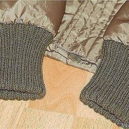 ​Довязываем манжеты к куртке