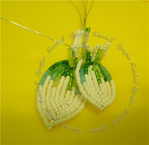 ​Восхитительный цветок из бисера