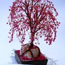 Дерево из бисера