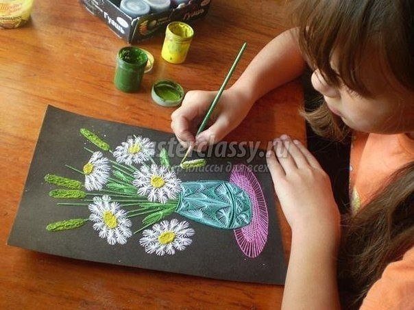 Картина из ниток и красок