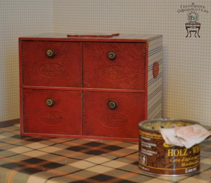 Мини-комодик в стиле burberry