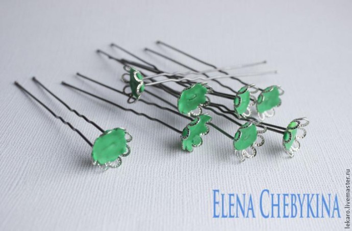 Шпильки с цветами из термопластики