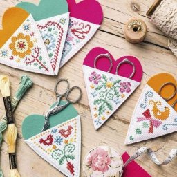 ​Миниатюрные вышивки