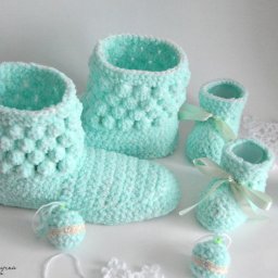 Вяжем домашние сапожки