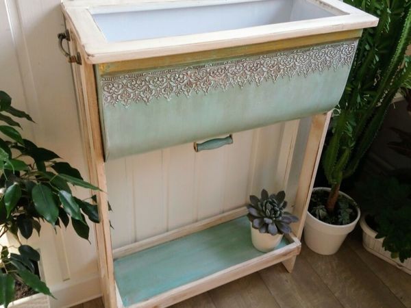 Подставка для цветов из ничего