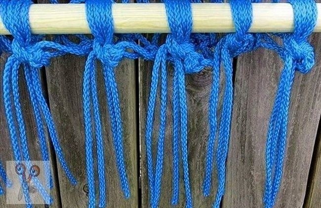 Плетёное кресло для балкона