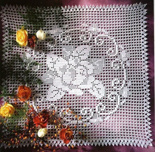 Розы в филейное технике