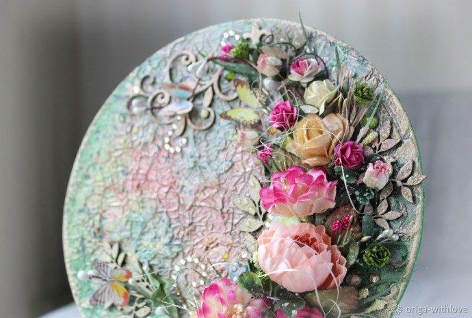 Цветочное панно с фактурным фоном