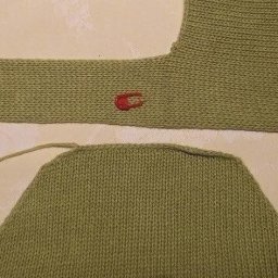 Вшиваем рукав в вязанное изделие