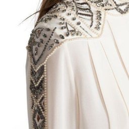 ​Необычные детали для праздничных платьев