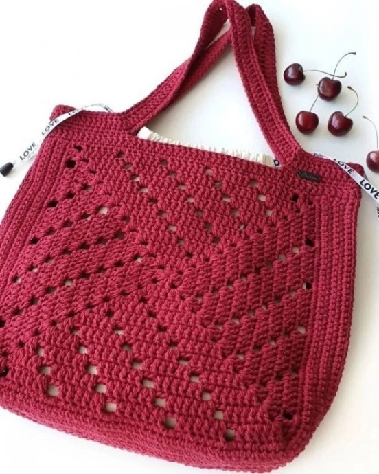 ​Простая летняя сумка