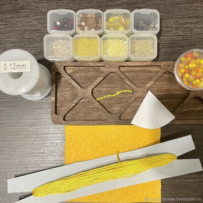 Лимончик из бисера