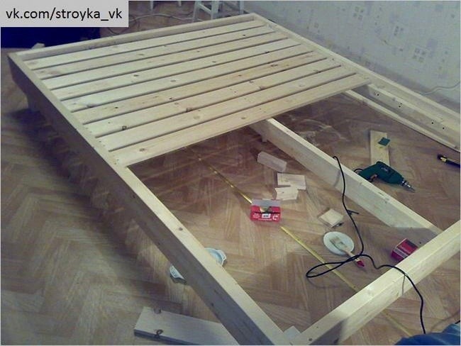 Примечательная двуспальная кровать своими руками