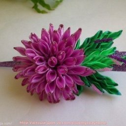 Астра из атласной ленты