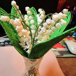 Ландыши из бисера