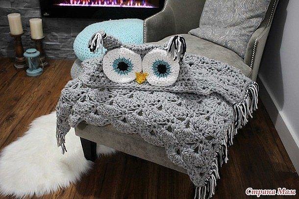 Плед с капюшоном-совушкой крючком из толстой пряжи
