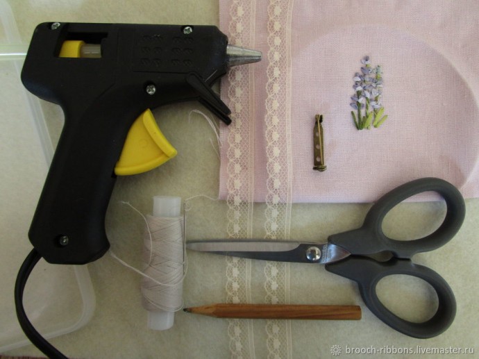 Собираем текстильную брошь