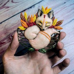 ​Спящая лисичка