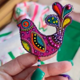 Красивые пташки-брошки