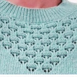 Очень необычный узор на спицах