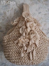 Интересные идеи красивых вязаных сумок