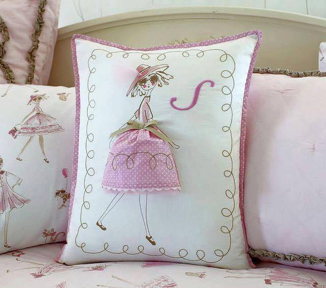Подушки с веселым настроением: идеи