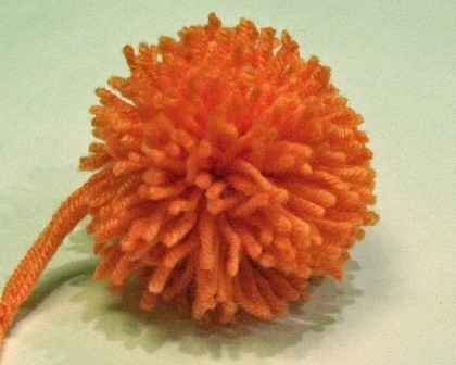 Помпон из пряжи