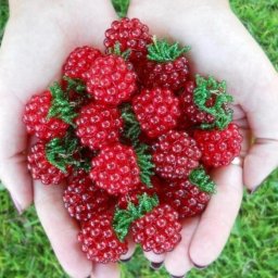 Малинка из бисера