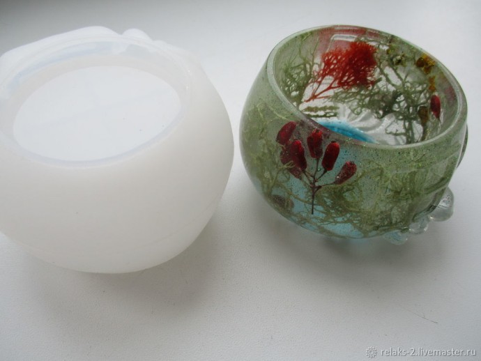 Таинственный домик из эпоксидной смолы