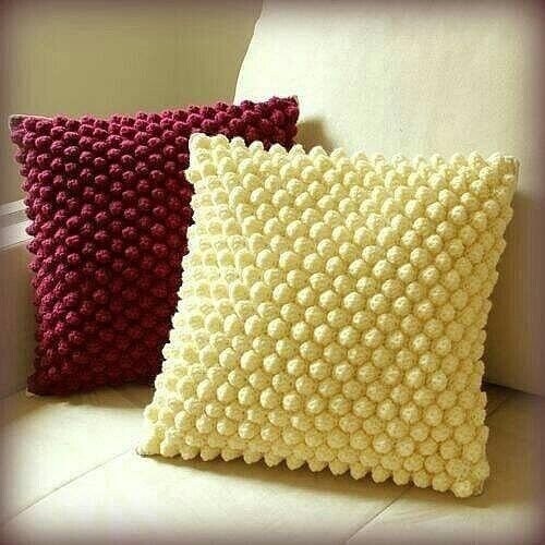 ​Декоративные подушки с ярко выраженным массажным эффектом
