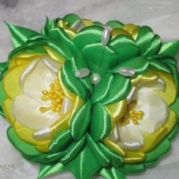 Цвeты из лент: мастер-класс