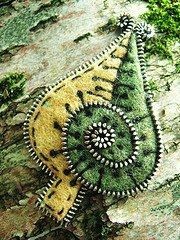 Украшения из молний