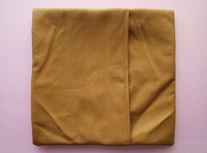 Лохматый чехол на подушку Лохматый чехол на подушку