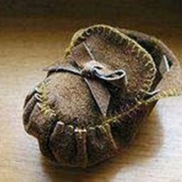 ​Миниатюрные мокасины