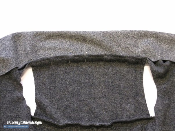 Оригинальный жилет простой в пошиве Оригинальный жилет простой в пошиве