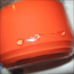 Декор свечи цветами из ленты