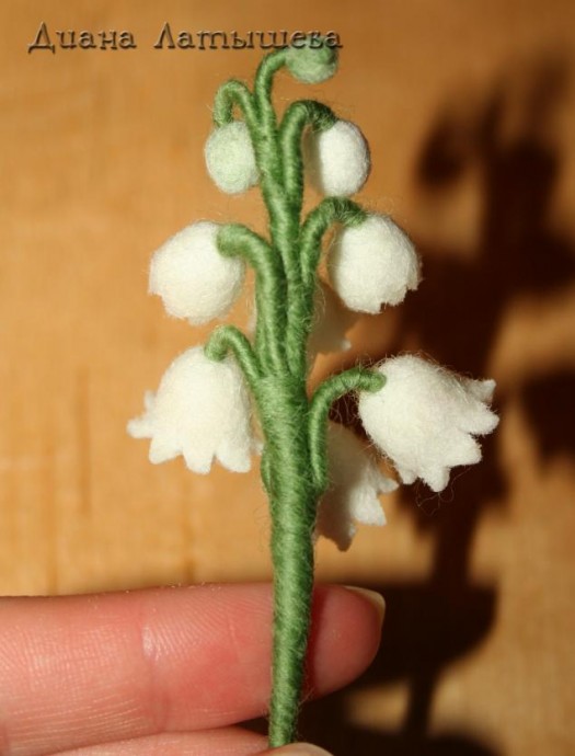 Восхитительные ландыши: шерстяная акварель Восхитительные ландыши: шерстяная акварель