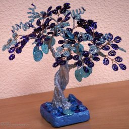 Бонсай в синих тонах