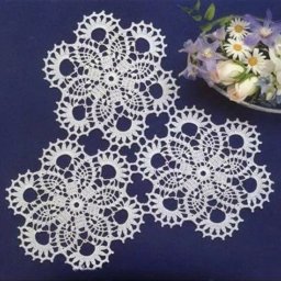 ​Очень красивый ажурный мотив