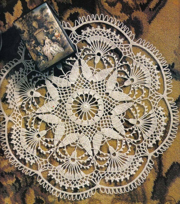 Вяжем красивые салфетки