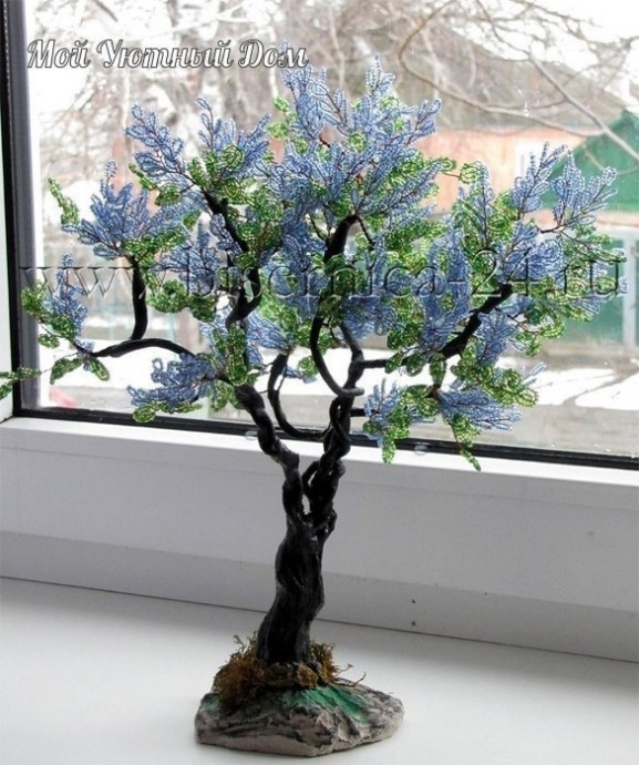 Сирень из бисера