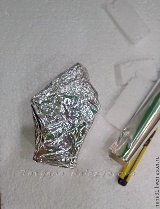 Полые фигуры из папье-маше