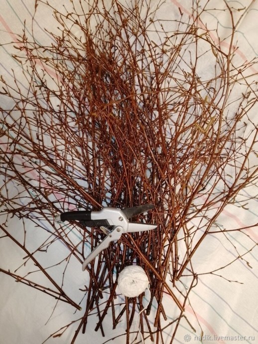 Венок из березовых веток