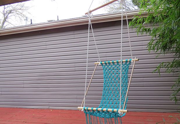 Плетеный гамак для дачи или балкона
