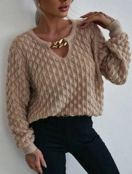 ​Узор с ромбами, похожими на чешуйки шишечек