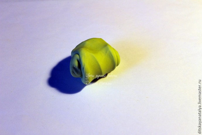 Кальцеолярия из полимерной глины