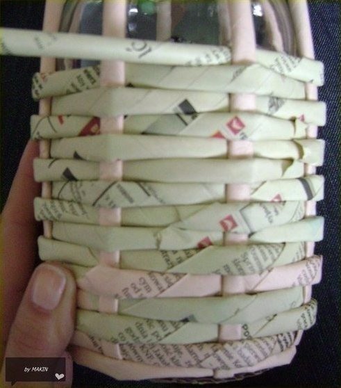 ​Напольная ваза из газетных трубочек